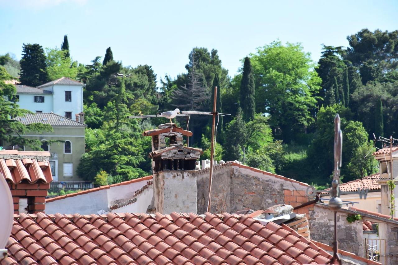 Apartments Rosso Piran. Buitenkant foto